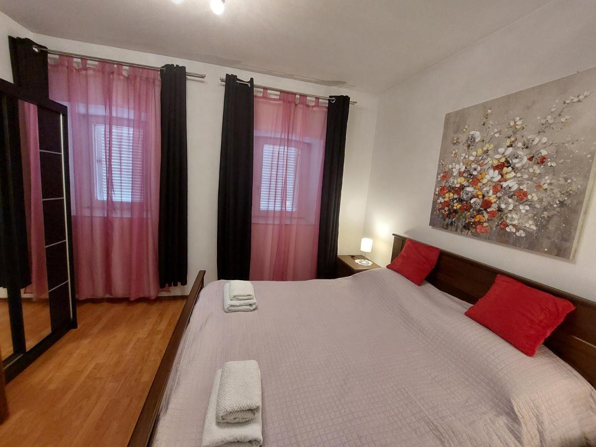 Apartman Rozmari Lokve Ngoại thất bức ảnh